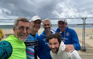 Dimanche à Quiberon , le vent était le VIP du parcours Vélo 