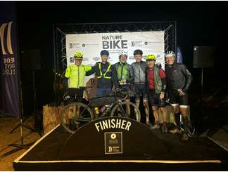 les Finishers après 16 heures de vélo 